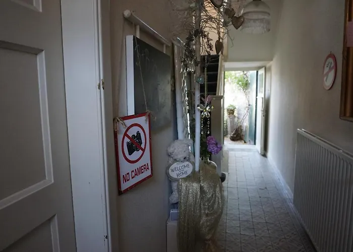 De Bezige Bij Bed & Breakfast Kerkrade