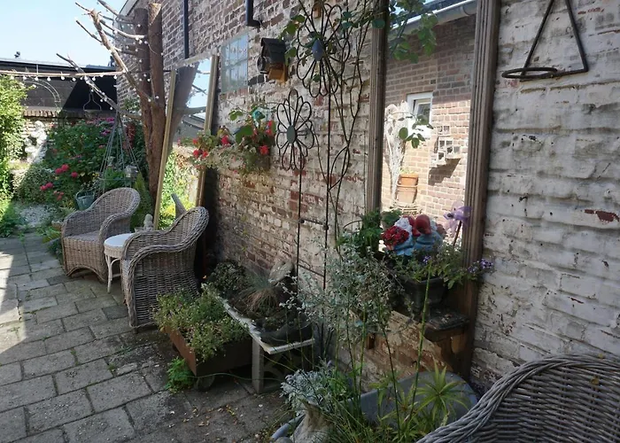 De Bezige Bij فندق مبيت وإفطار