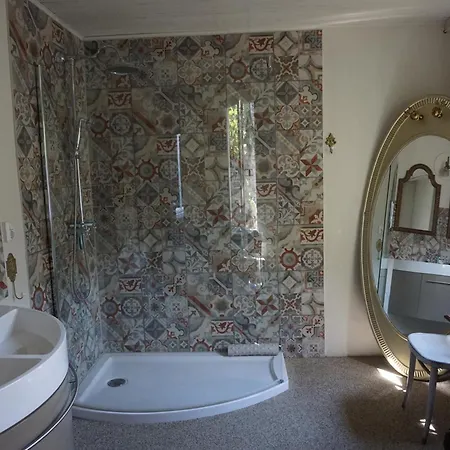 De Bezige Bij 3* 케르크라데